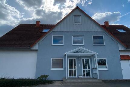 Wohnung Vechelde - 4 Zimmer, 99 m&sup2;, 800&euro; | Angebot:25405318