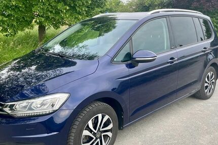 VW Touran 39.500 km 26.999 &euro; Braunschweig 38122