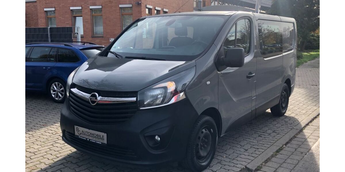 Opel Vivaro 187.500 km 10.250 &euro; Braunschweig 38110