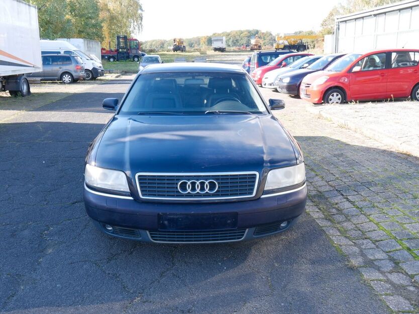 Audi A8 324.750 km 2.999 € Braunschweig 38122