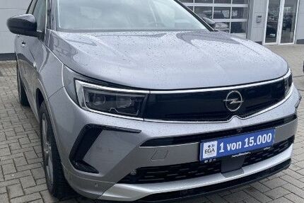 Opel Grandland (X) 22.000 km 23.900 &euro; Gifhorn 38518