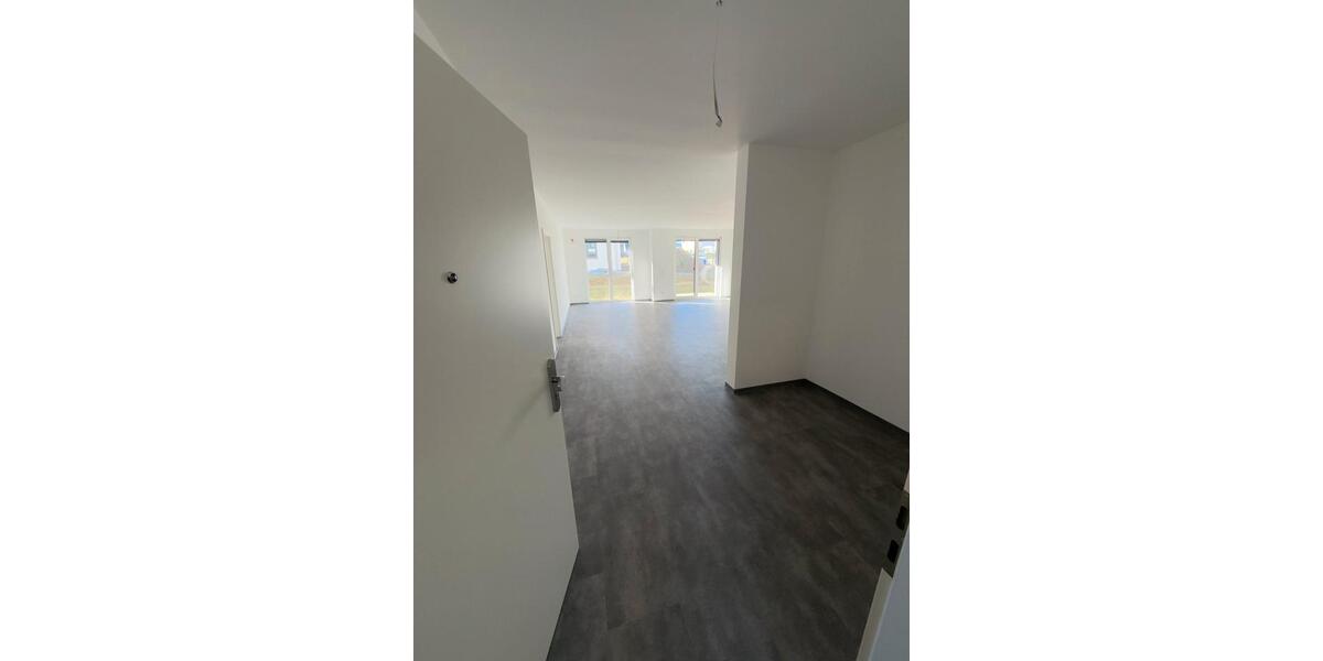Erdgeschoßwohnung Wolfenbüttel Adersheim - 2 Zimmer, 84 m&sup2;, 1.269&euro; | Angebot:27605736
