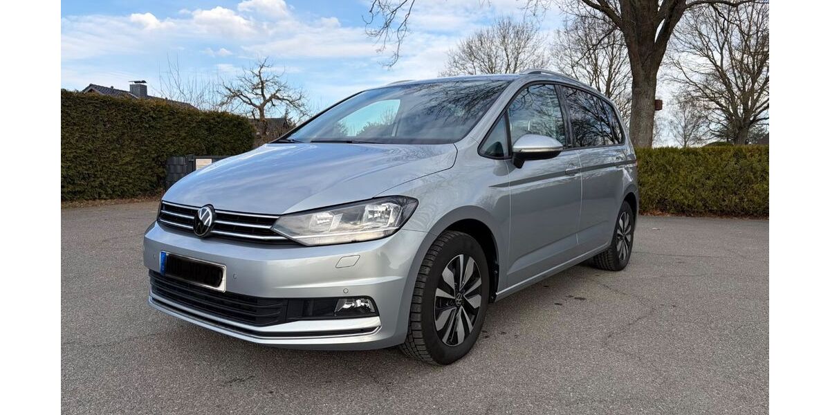 VW Touran 26.700 km 31.960 &euro; Wolfsburg 38444
