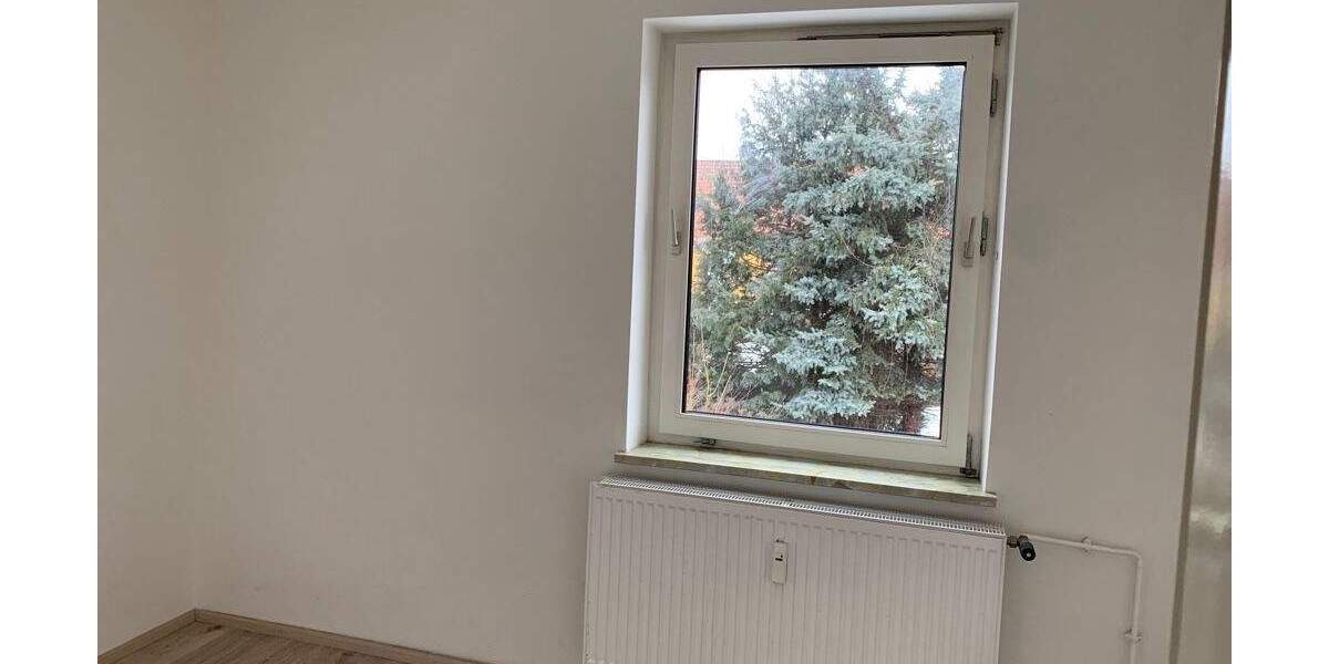 Etagenwohnung Salzgitter Lebenstedt - 4 Zimmer, 58 m&sup2;, 348&euro; | Angebot:25779263