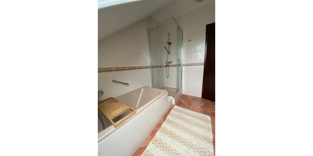 Dachgeschoßwohnung Weyhausen - 2 Zimmer, 66 m&sup2;, 149.000&euro; | Angebot:23594089