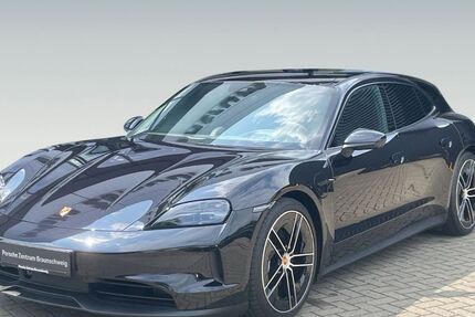 Porsche Taycan 6.500 km 104.830 &euro; Braunschweig 38114