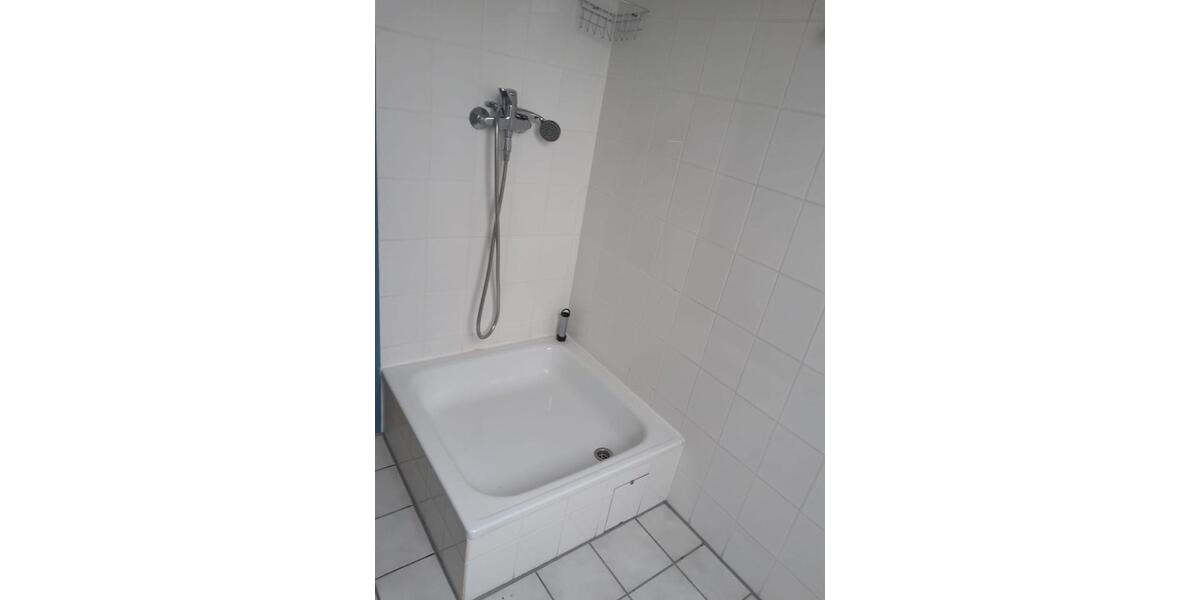 Dachgeschoßwohnung Braunschweig Lehndorf-Watenbüttel - 1 Zimmer, 25 m&sup2;, 80.000&euro; | Angebot:27447218