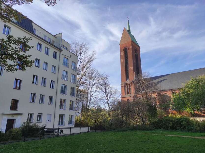 Wohnung zum Kaufen in Berlin 403.000 € 70.79 m²