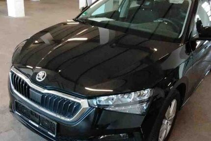 Skoda Scala 98.000 km 13.390 &euro; Braunschweig 38116