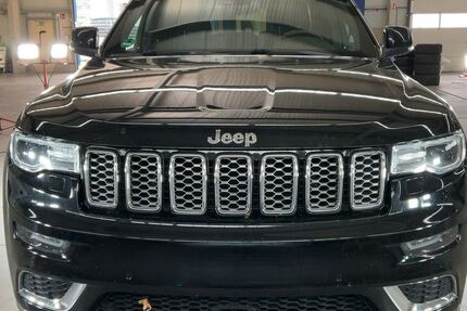 Jeep Grand Cherokee 137.636 km 21.680 &euro; Braunschweig 38126