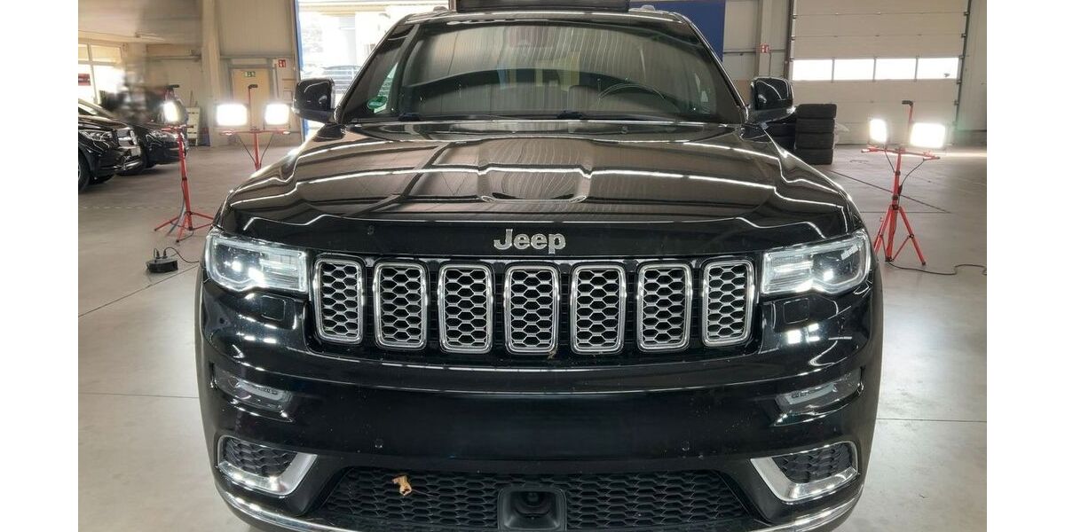 Jeep Grand Cherokee 137.636 km 21.680 &euro; Braunschweig 38126