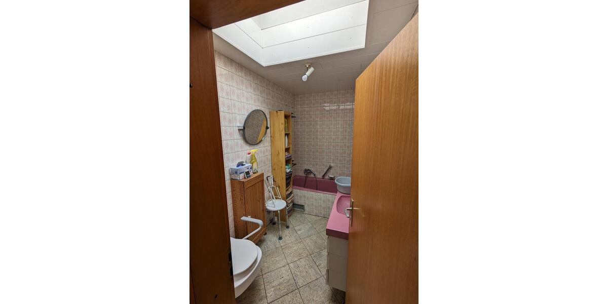 Bungalow Braunschweig Lehndorf-Watenbüttel - 4 Zimmer, 116 m&sup2;, 500.000&euro; | Angebot:23839905