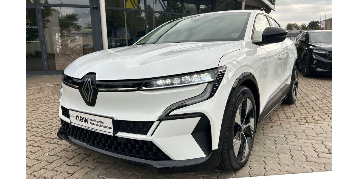 Renault Megane E-TECH 10.940 km 22.290 &euro; Braunschweig 38124