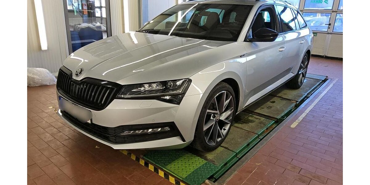 Skoda Superb 171.427 km 21.990 &euro; Braunschweig 38122