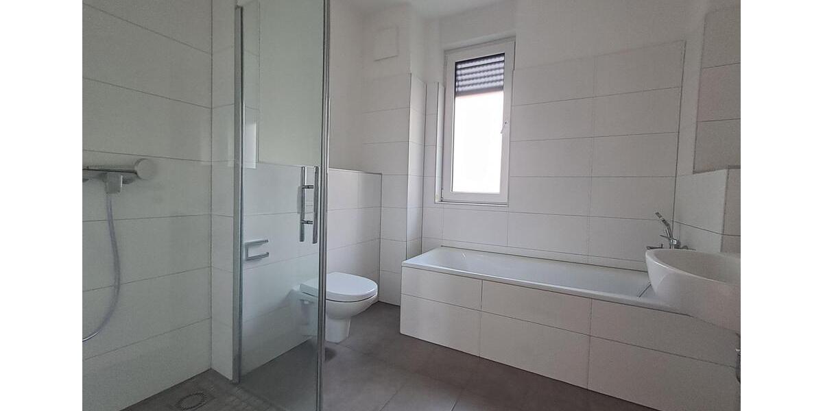 Erdgeschoßwohnung Peine - 3 Zimmer, 89 m&sup2;, 1.070&euro; | Angebot:20971178