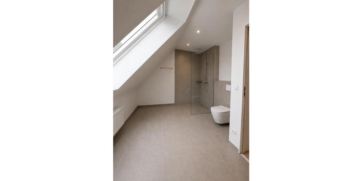 Dachgeschoßwohnung Cremlingen - 3 Zimmer, 150 m&sup2;, 1.650&euro; | Angebot:26552093