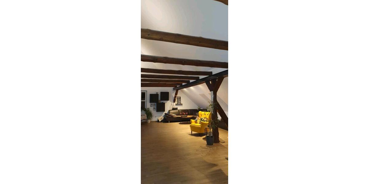 Dachgeschoßwohnung Adenbüttel - 4.5 Zimmer, 125 m&sup2;, 1.300&euro; | Angebot:26522368