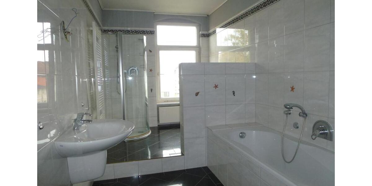 Etagenwohnung Braunschweig Östliches Ringgebiet - 4 Zimmer, 125 m&sup2;, 1.250&euro; | Angebot:23455844