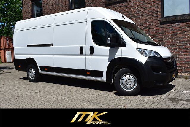 Opel Movano 37.826 km 19.990 &euro; Braunschweig 38114