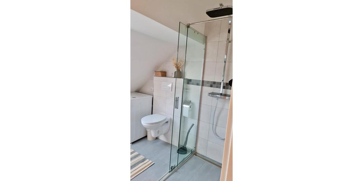 Dachgeschoßwohnung Königslutter am Elm - 3 Zimmer, 93 m&sup2;, 950&euro; | Angebot:24743439