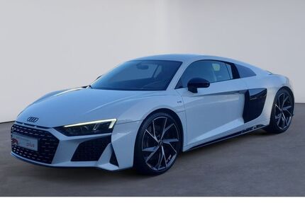 Audi R8 15.302 km 138.880 &euro; Braunschweig 38124