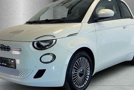 Fiat 500e 28.283 km 23.350 &euro; Braunschweig 38126