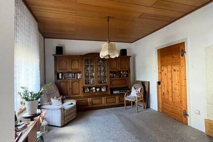 Doppelhaushälfte mit Bauland im Ortskern von Ehmen 6 zimmer