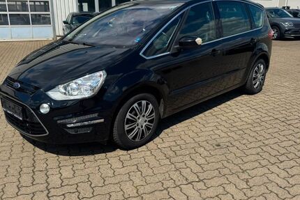 Ford S-Max 297.000 km 3.990 &euro; Salzgitter 38229