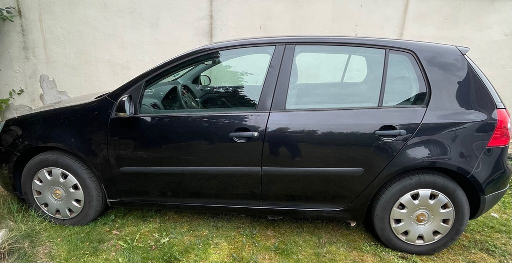 VW Golf 176.400 km 1.150 &euro; Schellerten 31174