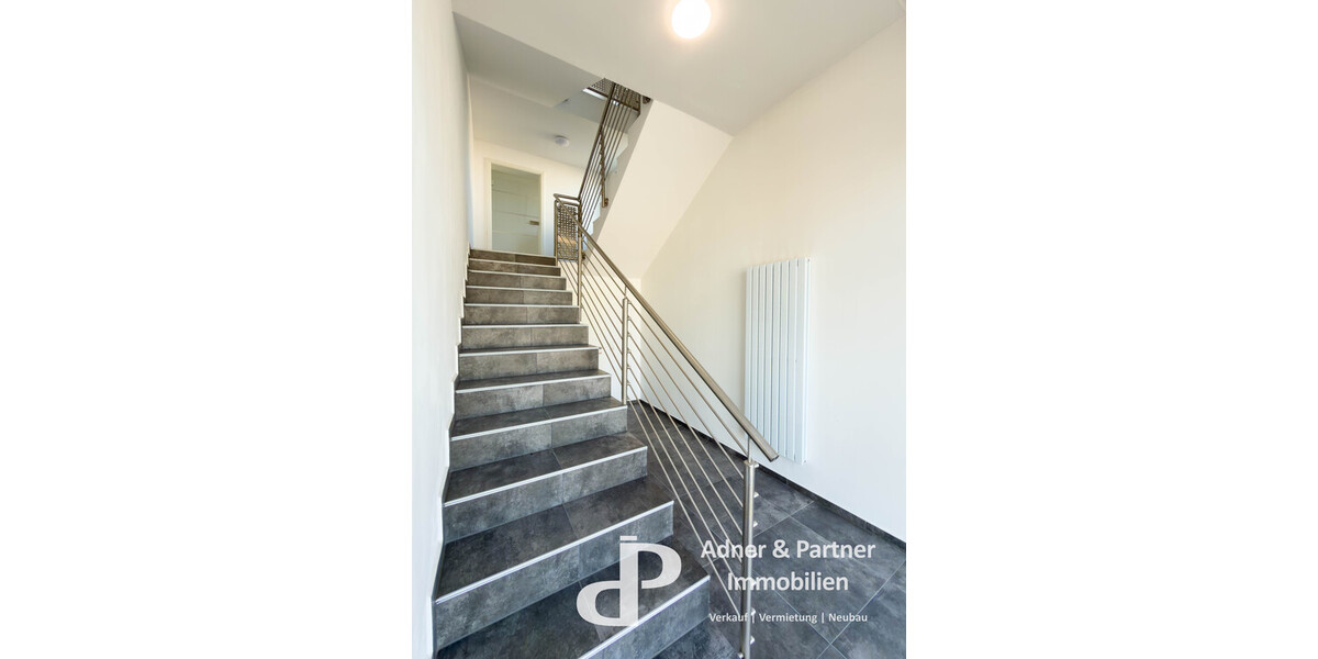 **NEUBAU 2022 IN WOLFENBÜTTEL: 475 M² FLEXIBLE GEWERBEFLÄCHE AUS HALLE & REPRÄSENTATIVEM BÜROBEREICH** - Gewerbeobjekt Wolfenbüttel Adersheim | Angebot:27200761