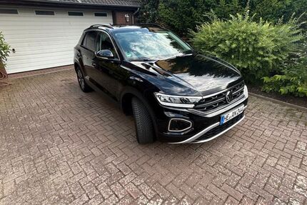 VW T-Roc 18.600 km 27.900 &euro; Lehre 38165