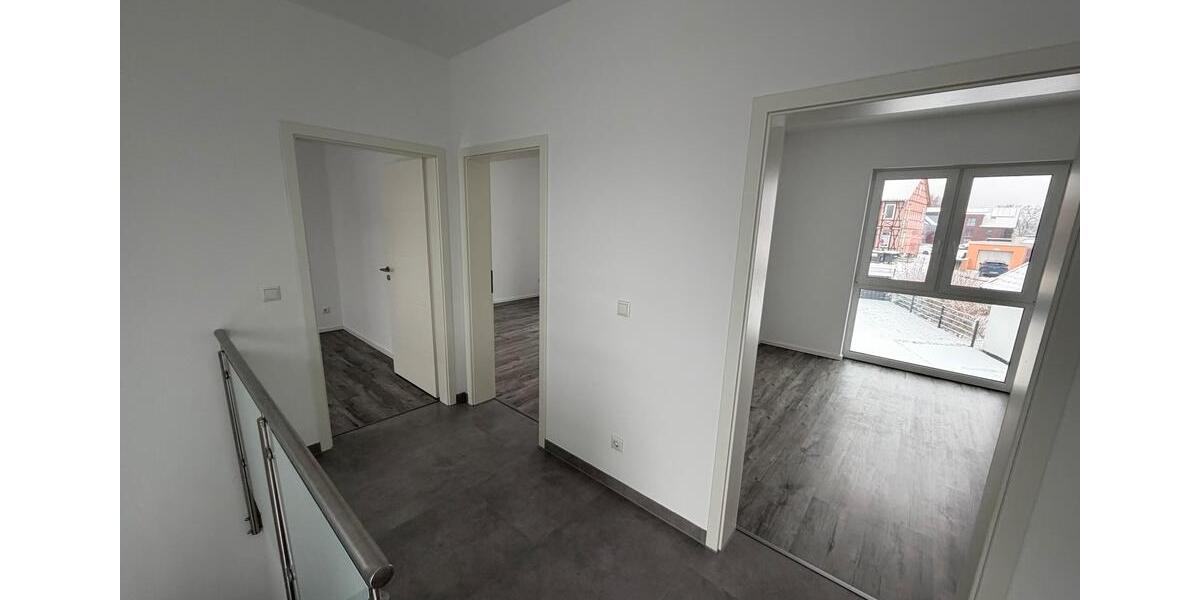 Doppelhaushälfte Gifhorn - 4 Zimmer, 126 m&sup2;, 1.340&euro; | Angebot:24670357