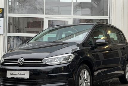 VW Touran 39.866 km 28.990 &euro; Braunschweig 38126