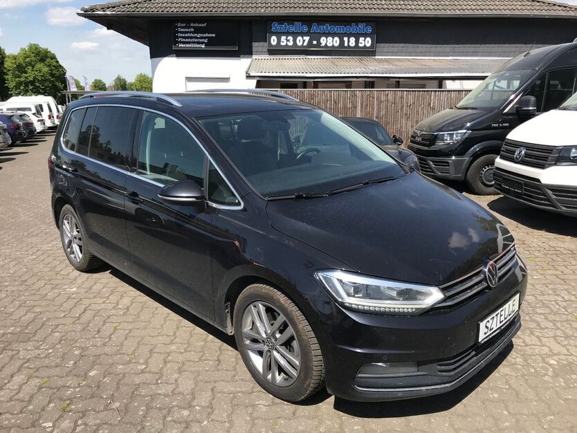 VW Touran 206.542 km 18.999 € Braunschweig 38110