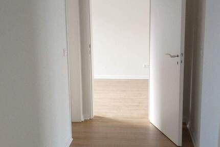 Wohnung Salzgitter Lebenstedt - 3 Zimmer, 63 m&sup2;, 420&euro; | Angebot:22937577