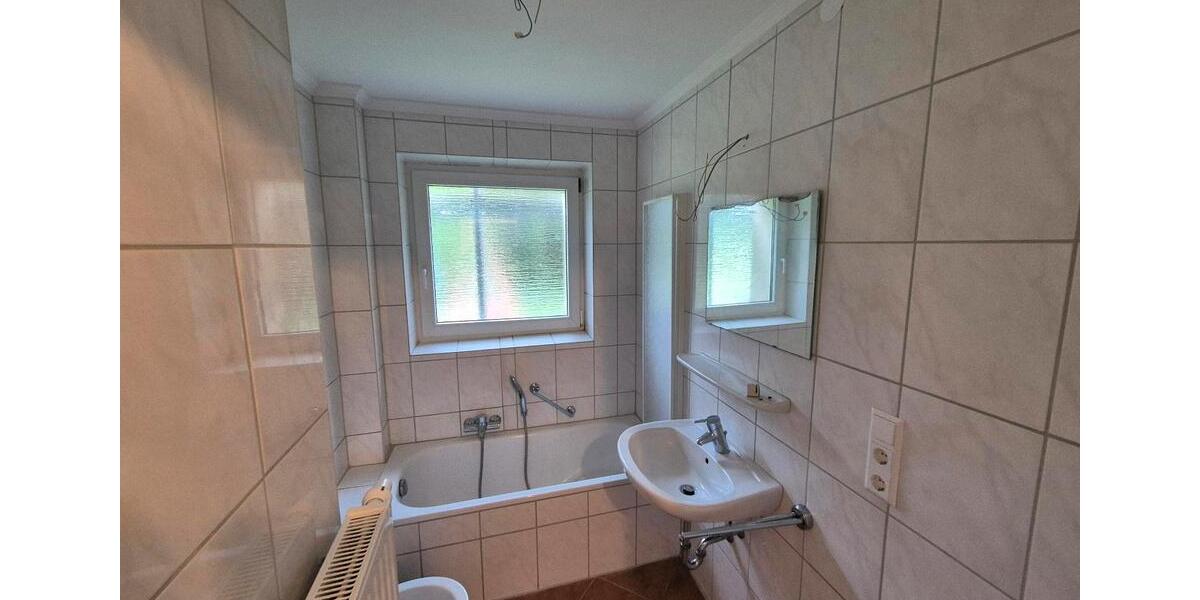 Erdgeschoßwohnung Peine - 3 Zimmer, 88 m&sup2;, 700&euro; | Angebot:26644683