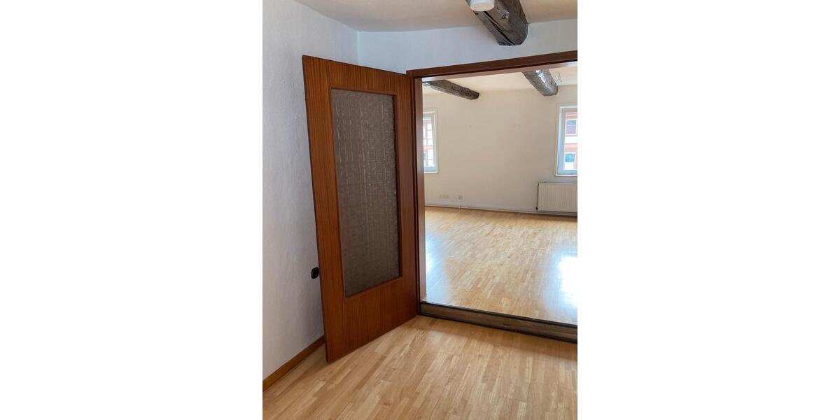 Etagenwohnung Schöppenstedt - 2 Zimmer, 90 m&sup2;, 610&euro; | Angebot:24830461