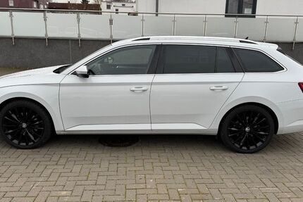 Skoda Superb 182.936 km 14.999 &euro; Salzgitter-Lebenstedt 38226