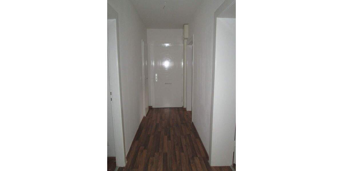 Etagenwohnung Salzgitter Lebenstedt - 3 Zimmer, 52 m&sup2;, 311&euro; | Angebot:25779268