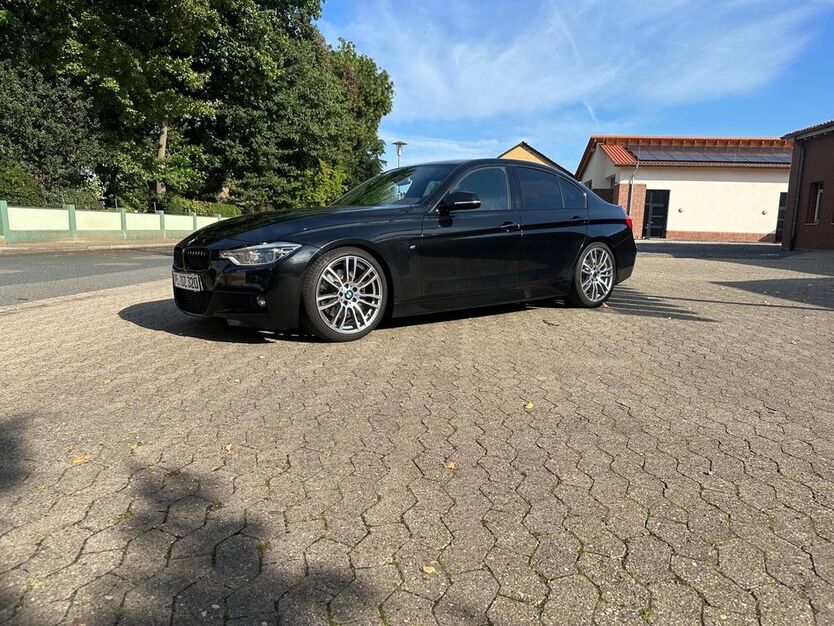 BMW 330 130.000 km 22.999 € Meerdorf 38176