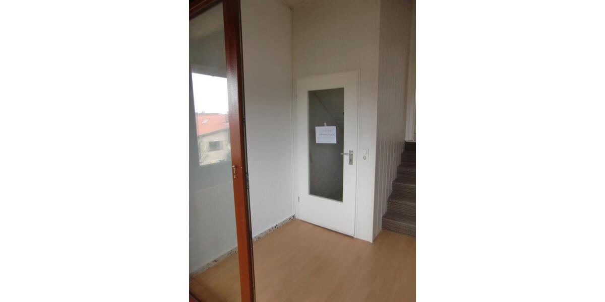 Dachgeschoßwohnung Söhlde - 4 Zimmer, 84 m&sup2;, 540&euro; | Angebot:25588597