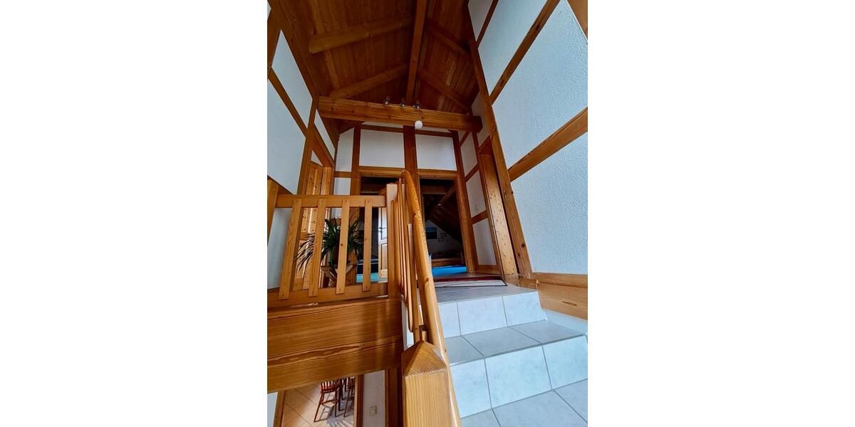 Etagenwohnung Gifhorn - 3.5 Zimmer, 125 m&sup2;, 1.100&euro; | Angebot:25988529