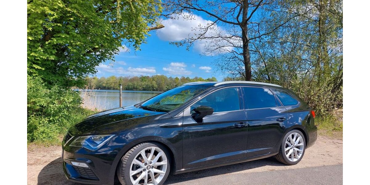 Seat Leon 102.000 km 14.799 &euro; Ilsede 31241