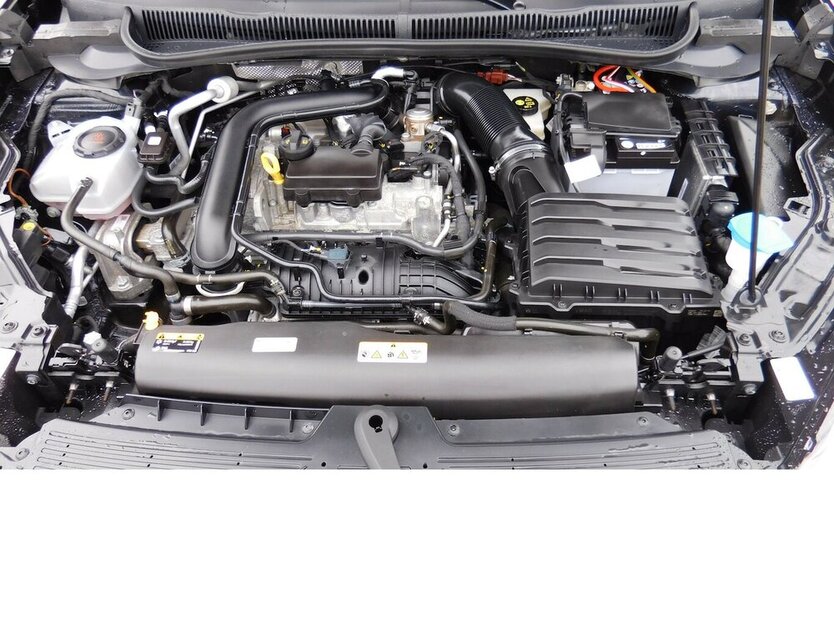 VW Taigo 1.0 TSI BMT Klima Navi LED 26.400 km 16.990 € Vordorf 38533