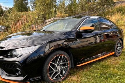 Honda Civic 147.000 km 10.900 &euro; Peine 31228
