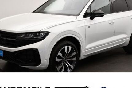 VW Touareg 19.717 km 73.990 &euro; Wolfsburg 38440