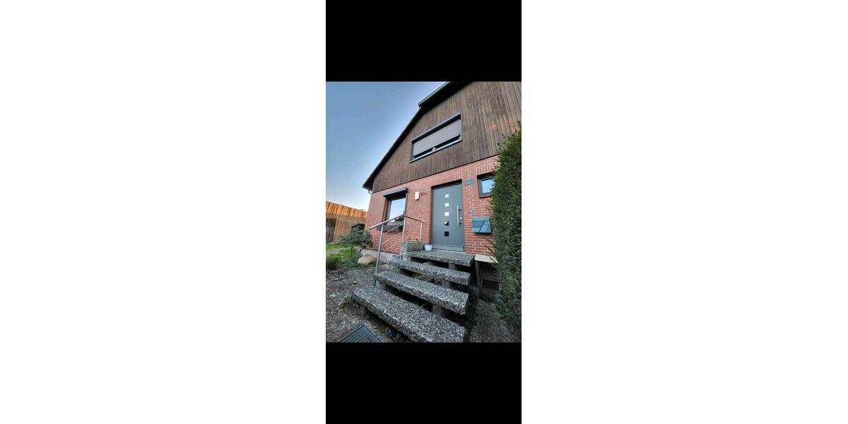 Doppelhaushälfte Braunschweig Wabe-Schunter-Beberbach - 4 Zimmer, 92 m&sup2;, 275.000&euro; | Angebot:27232006