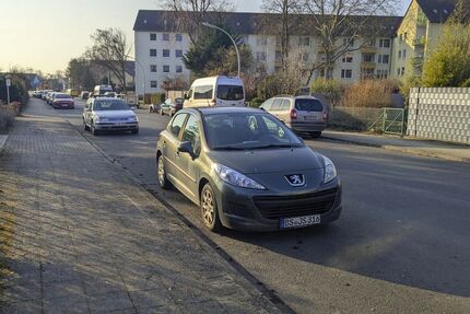 Peugeot 207 177.000 km 1.000 &euro; Braunschweig 38124