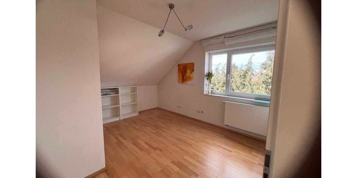 Dachgeschoßwohnung Wolfsburg Ehmen - 3 Zimmer, 114 m&sup2;, 365.000&euro; | Angebot:25432237