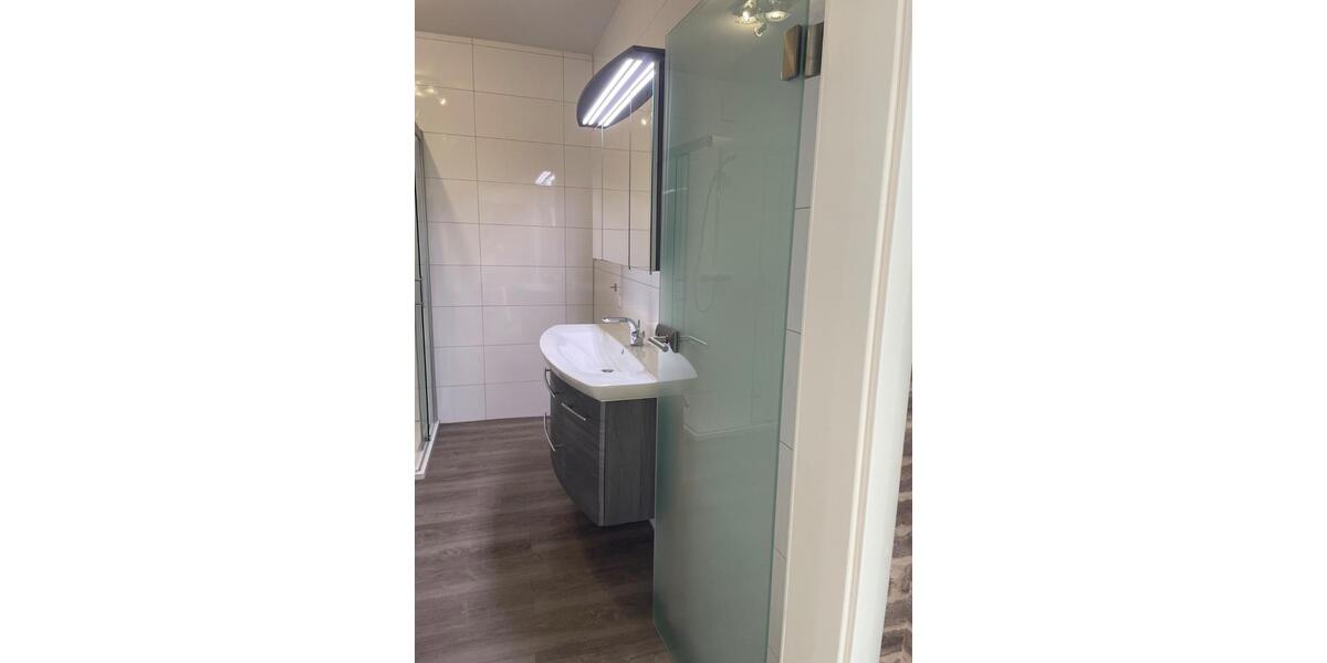 Hochparterre Braunschweig Timmerlah-Geitelde-Stiddien - 4 Zimmer, 122 m&sup2;, 930&euro; | Angebot:26296835